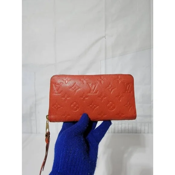 Authentic Louis Vuitton Monogram Empreinte Zippy Wallet Red - Picture 1 of 15
